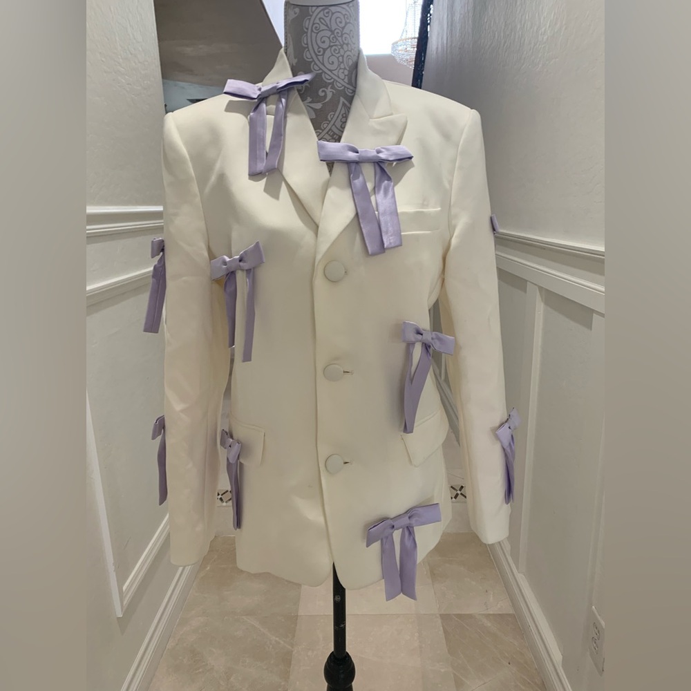 Tanner Fletcher Gender Inclusive Walt Bow Blazer Size 1